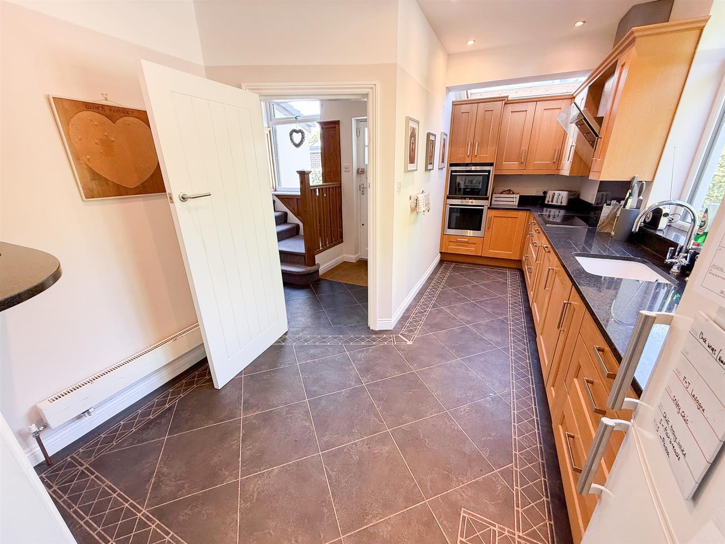 Property Image 9ee629c2-9c26-4c17-95db-008edca4f0a0