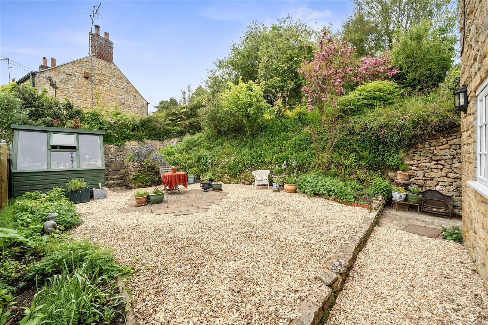 Property Image 9ee82809-e0ba-4044-bee1-40ea4b8a8012