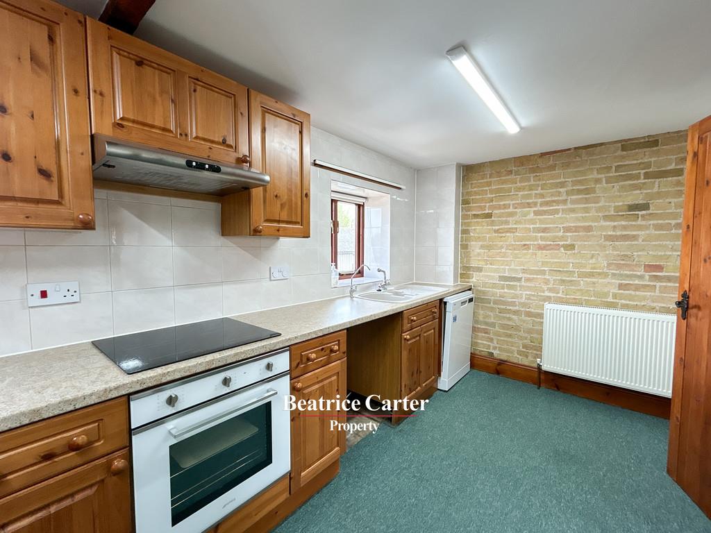 Property Image 9ee93edb-bc93-4d63-82f5-1b4467ea327b