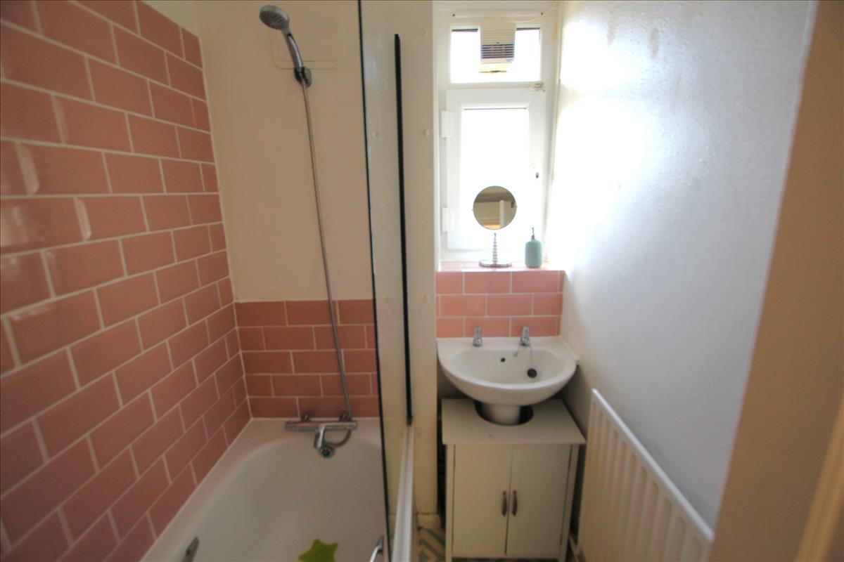 Property Image 9ef85906-b1f1-4a5c-af87-a97b6478e5a6