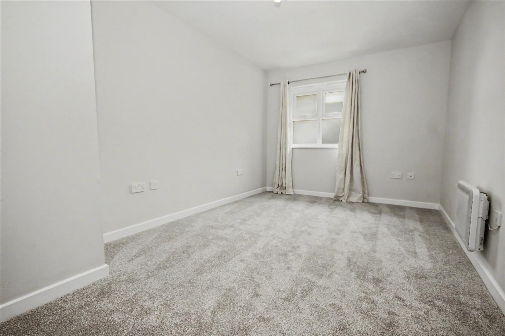 Property Image 9efd78c7-b2cf-45ad-b740-a80bd368efc7