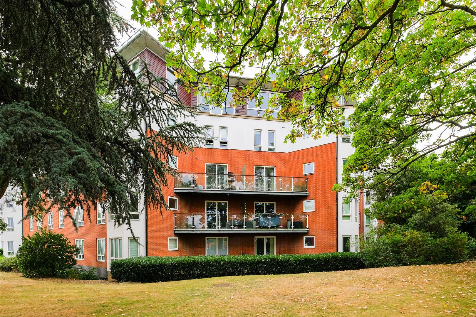 Property Image 9f0e9098-067b-40b9-bdbb-a9d09abf09ad