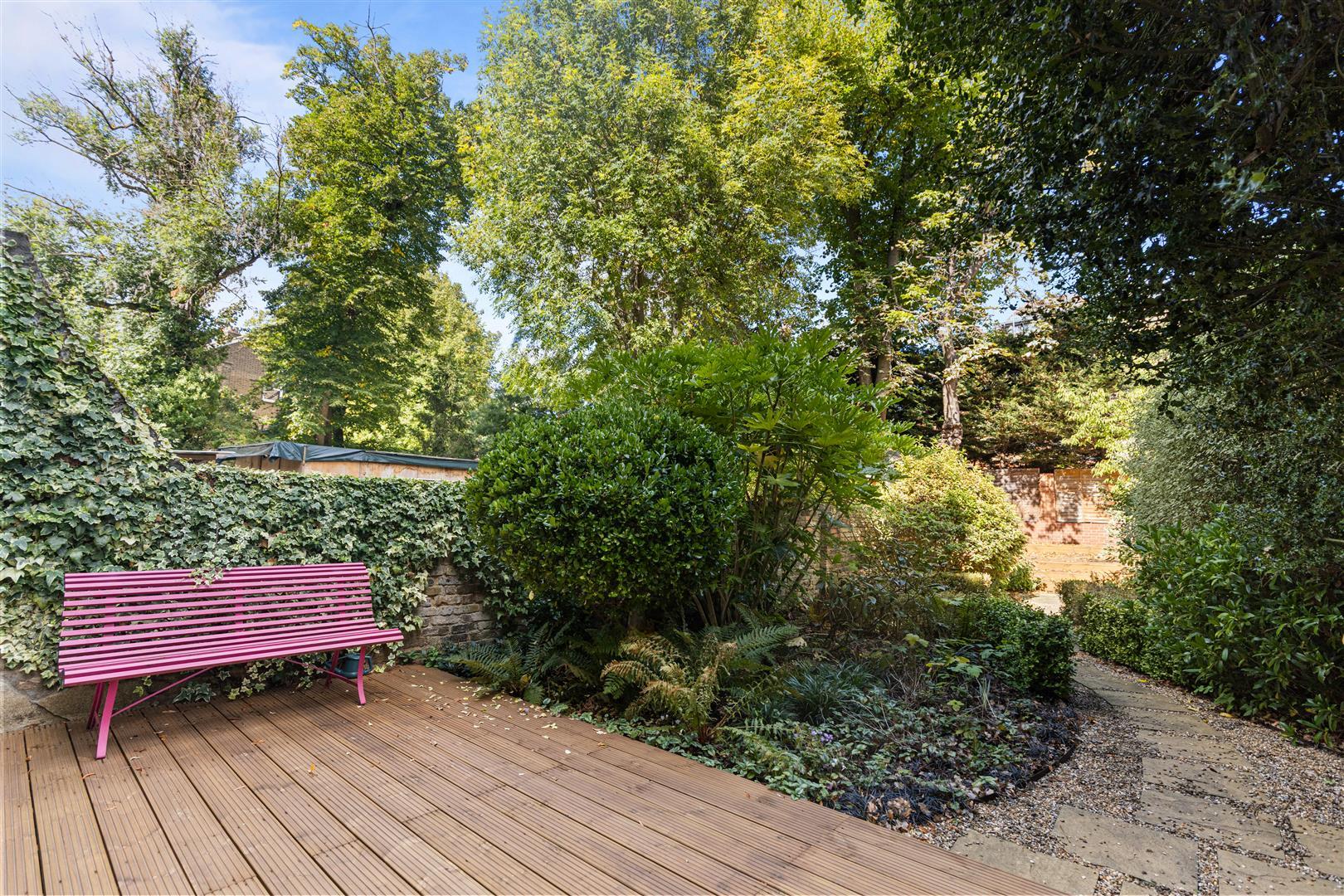 Property Image 9f0ec315-664b-4959-8511-04d391a3ccff