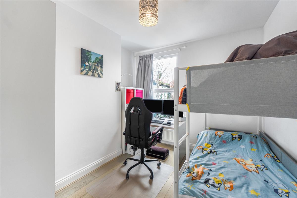 Property Image 9f119a3a-22ff-46f7-b0ea-f7c0a3287c05
