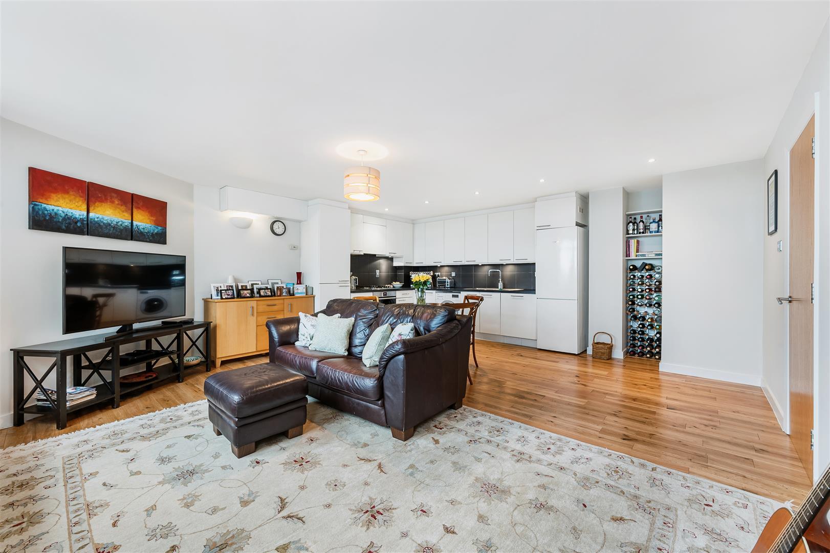 Property Image 9f1a56db-9a0a-42cd-91a7-5747d648924e
