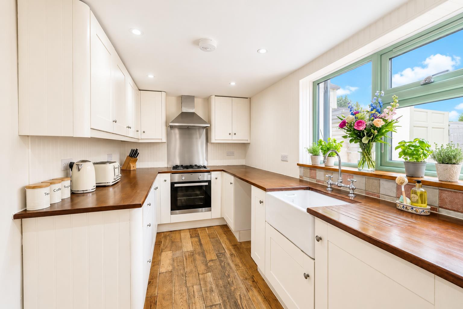 Property Image 9f23dae3-12d3-40cb-902b-30270fa5d9fc