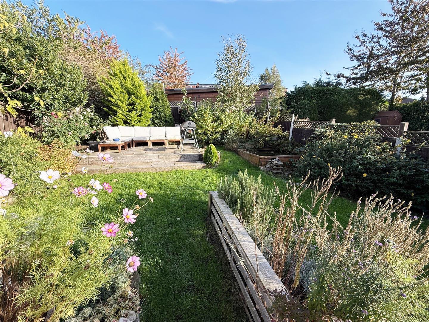 Property Image 9f245d33-845e-49d8-88db-f77b94182f6d