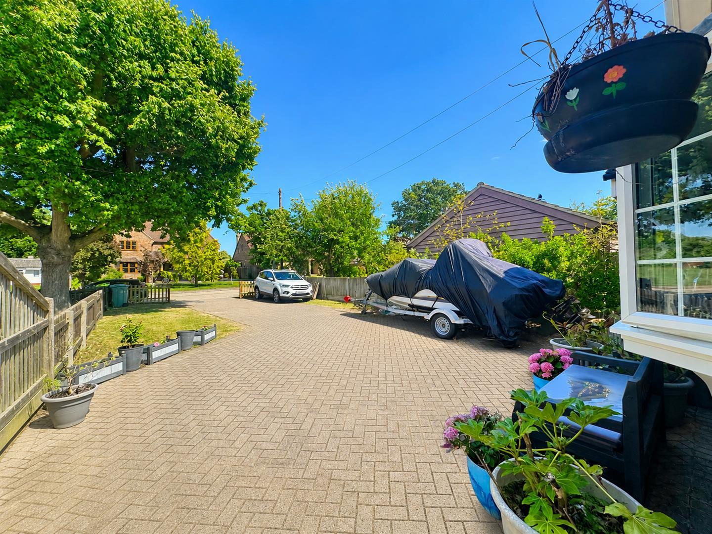Property Image 9f2b6ce7-498e-4068-acdd-95343b8480b3