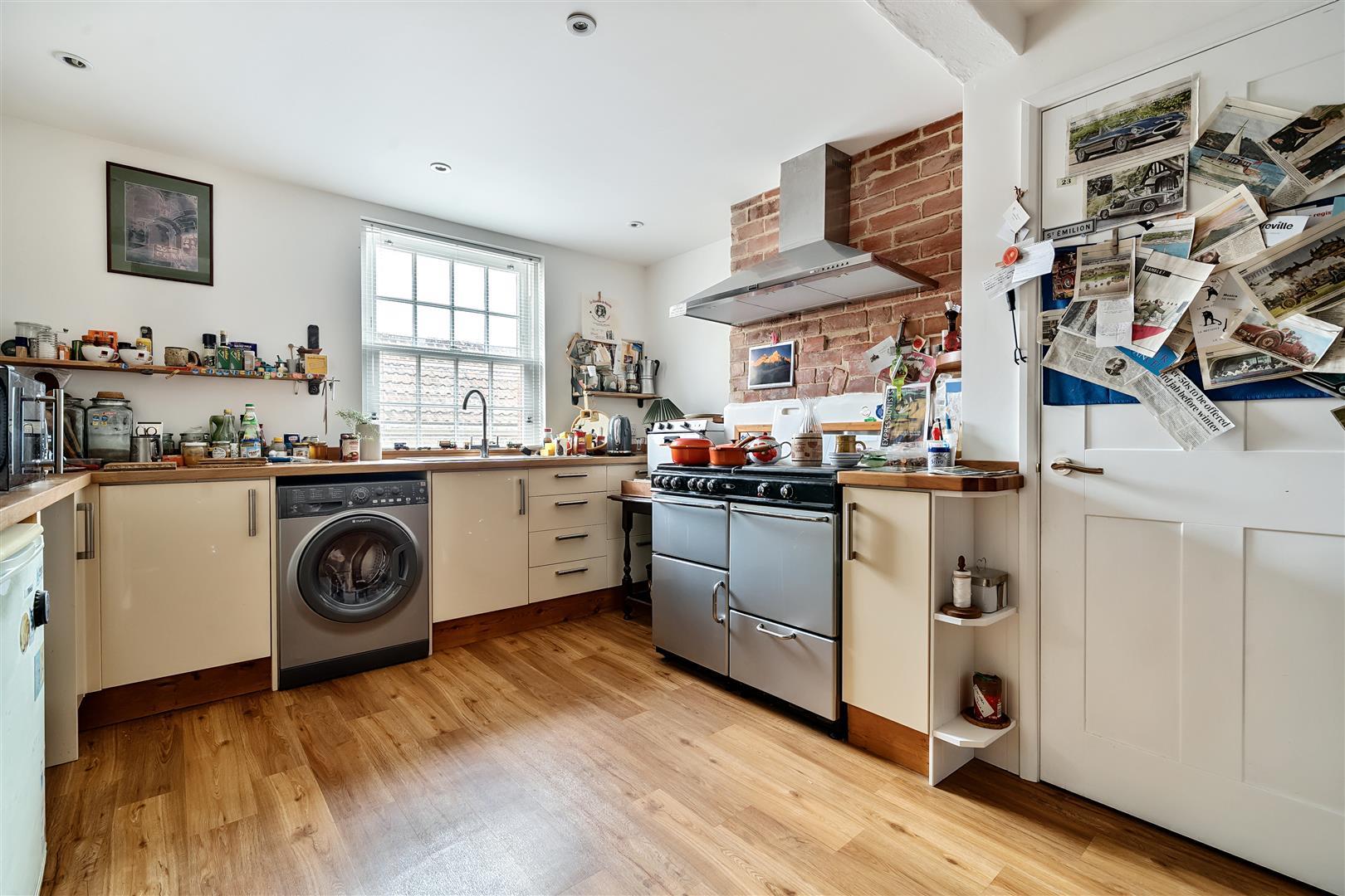 Property Image 9f31baaa-c6a1-4ef4-bebc-aed3c87e65be