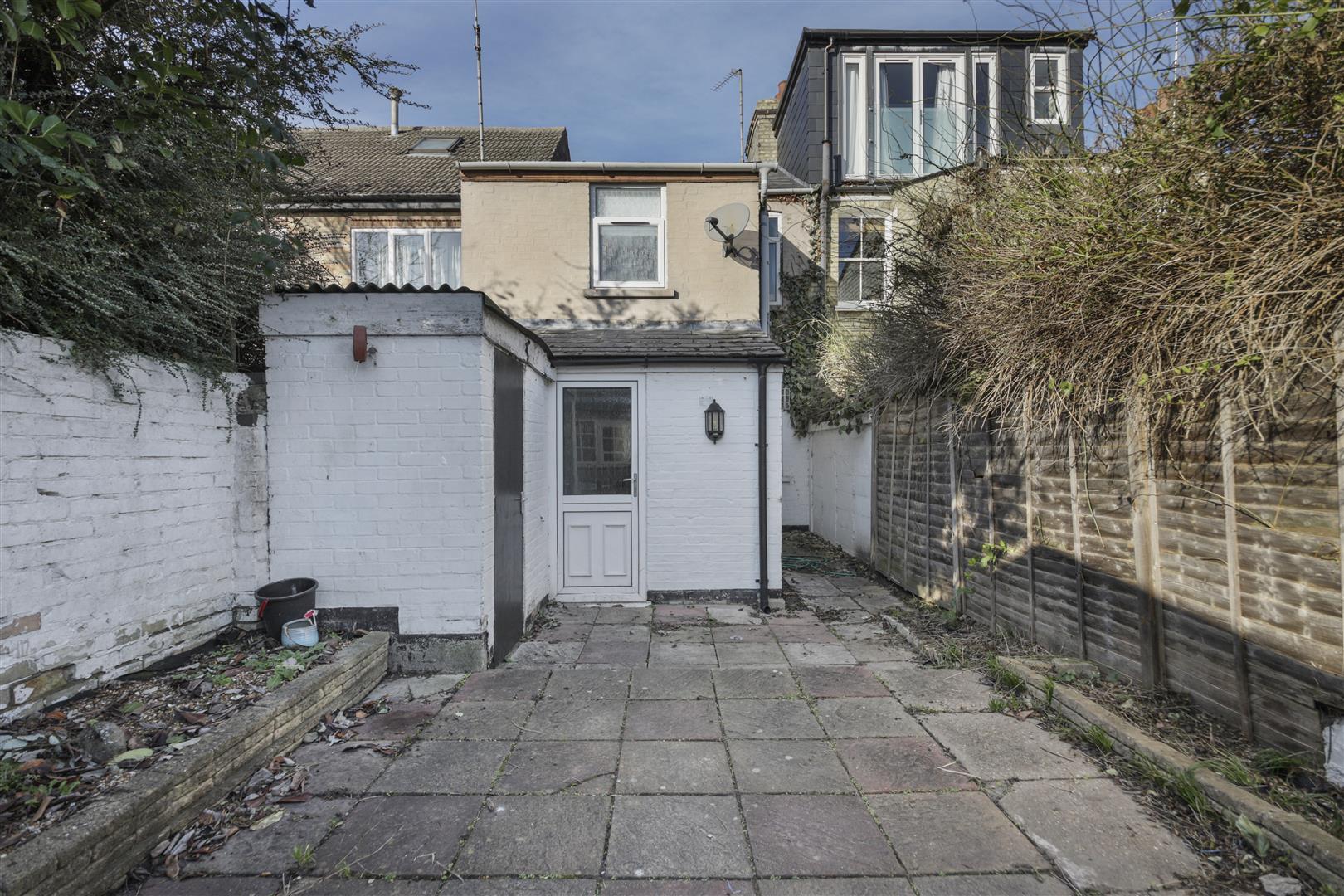 Property Image 9f54b49c-fc13-4d88-9a52-de06e6790abc