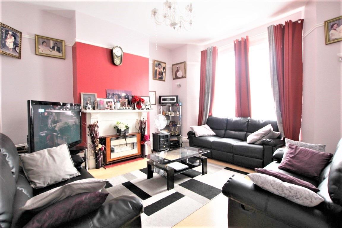 Property Image 9f59add0-c960-45fe-9128-04ef0780c6b8