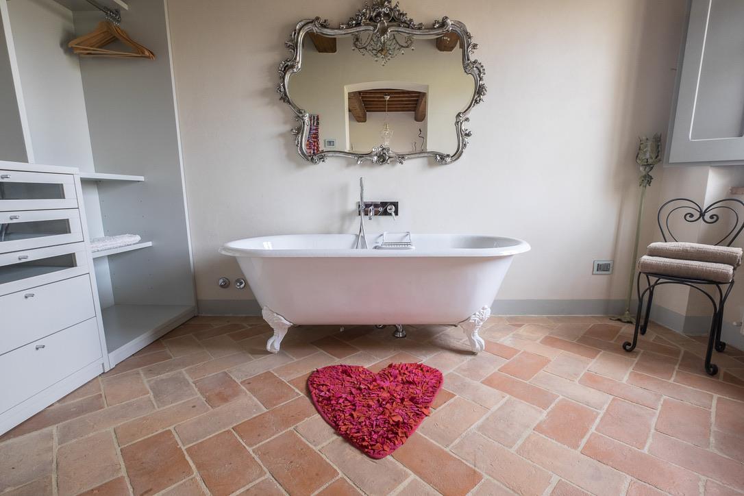 Property Image 9f63875b-9749-42aa-9786-33b8bcb2454b