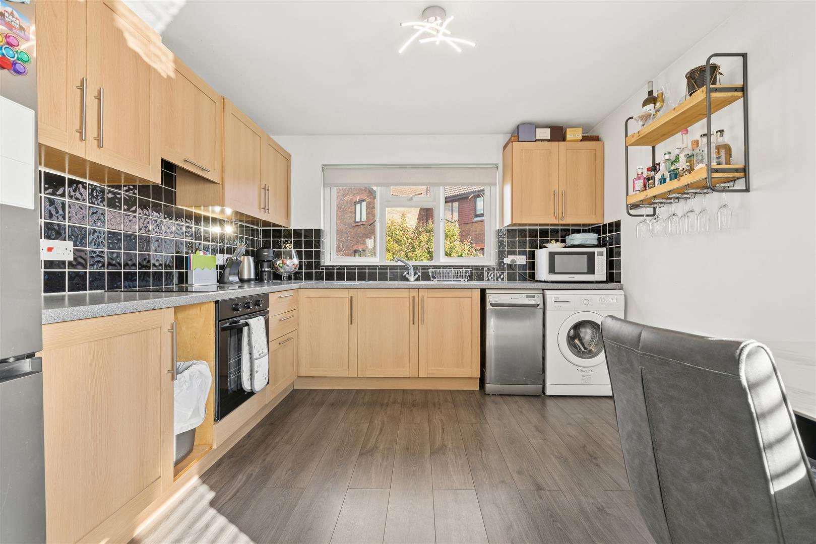 Property Image 9f6532df-61fe-4ca9-8b9c-f4e73db1eafe