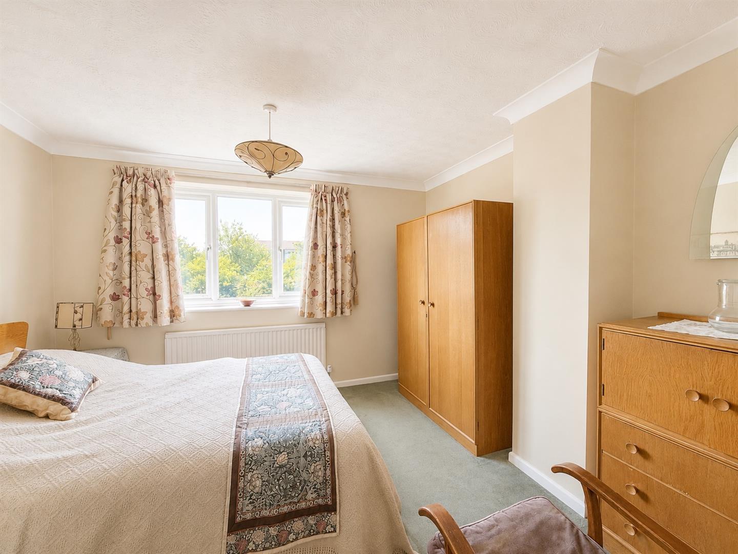 Property Image 9f666af7-4a39-42c5-8c81-034963fbb837