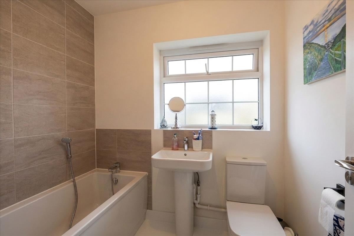 Property Image 9f710ed3-ffe4-4a26-8b93-d4c36d629f36