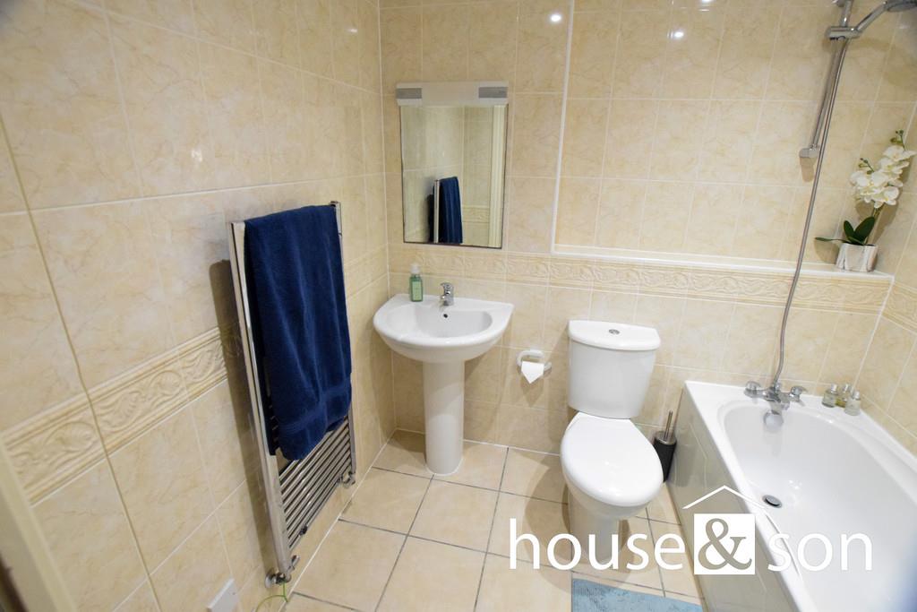 Property Image 9f745bbc-a1fb-445d-84f2-e9c4fc16ef42