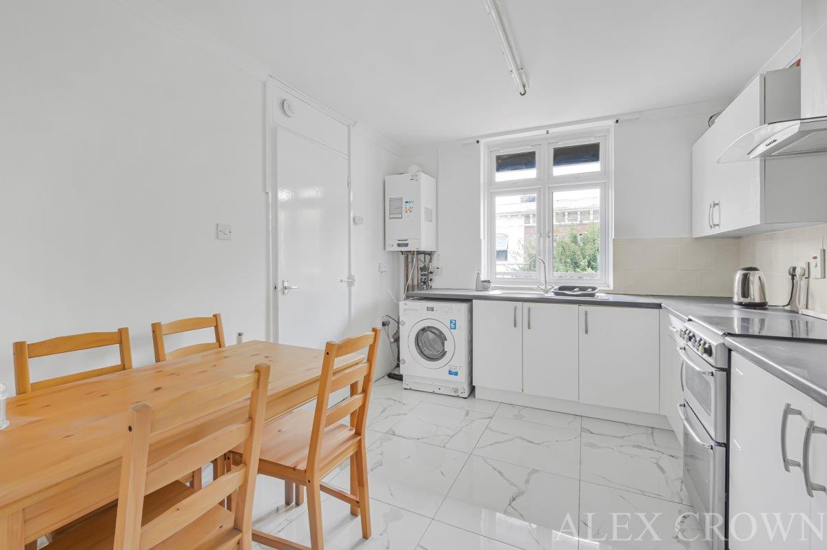 Property Image 9f77dc07-d04f-46d6-8bd9-1a0f0b952c81
