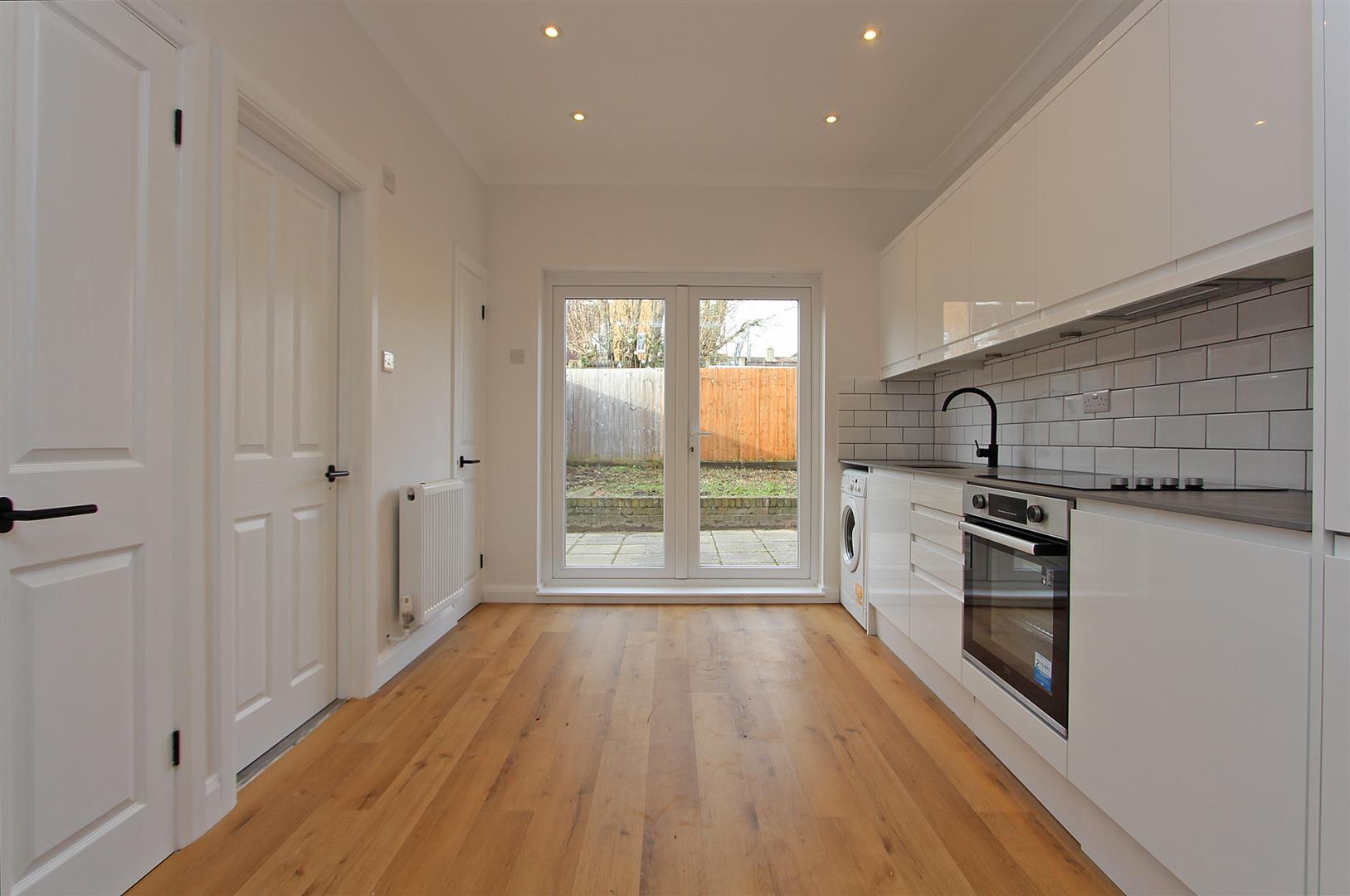 Property Image 9f7fbf9e-fb33-4540-b84b-61b3a72b31bb