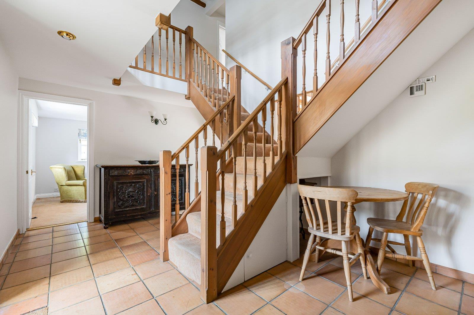 Property Image 9f855dde-1906-4904-9d4a-0e917232a795