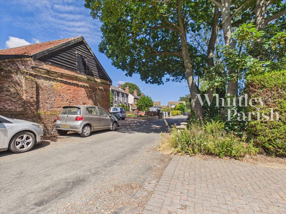 Property Image 9f87cb29-023b-4eca-9c0e-9c1d6d616899