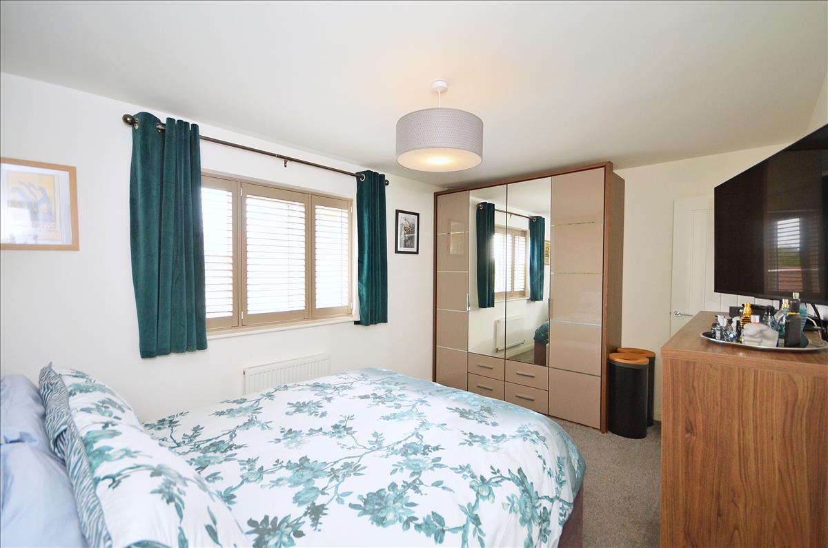 Property Image 9f917457-cdab-4a85-b582-44216f64e702