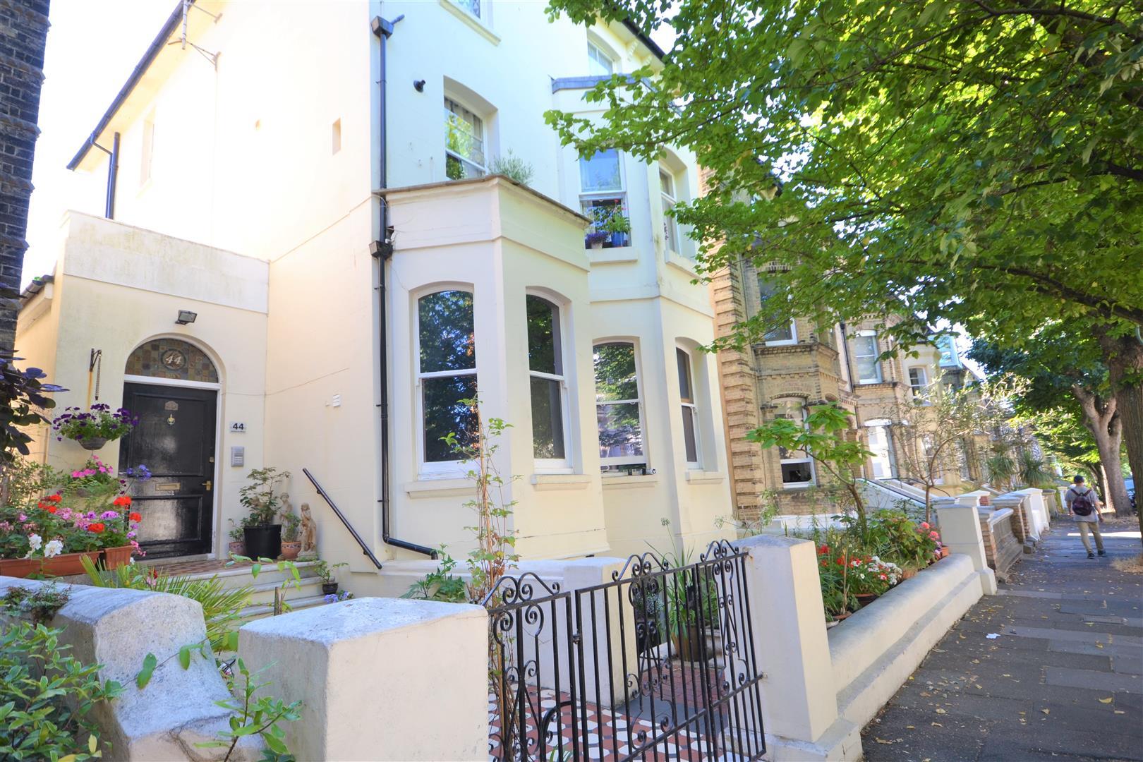 Property Image 9f982695-8223-4fdf-9b37-a8dc24264f67