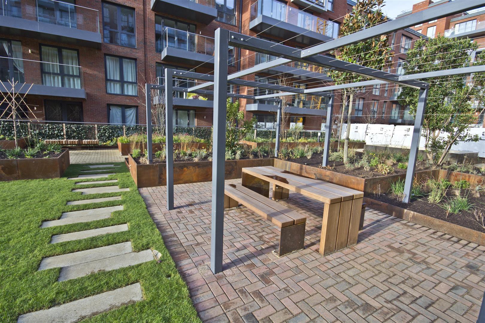 Property Image 9fa72028-59cb-43cc-ab9c-48e0f95d259f