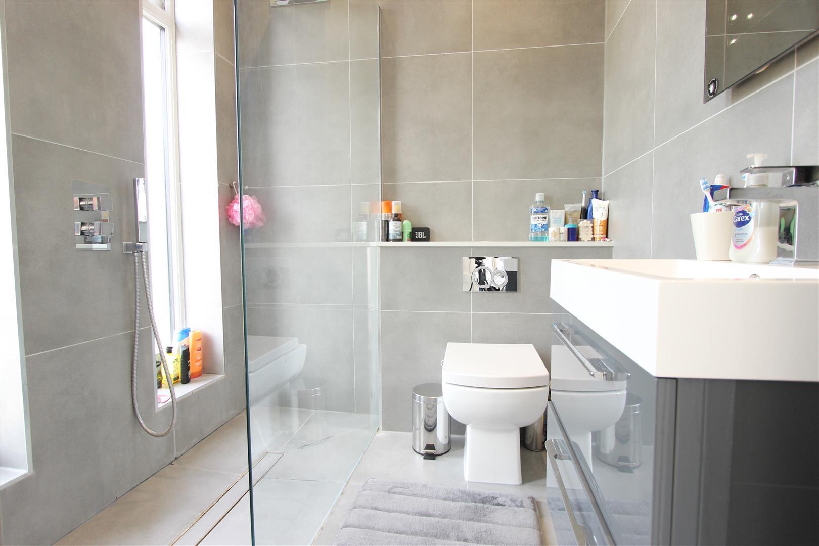 Property Image 9fa8822a-487d-425c-b273-ae3b4980c70c