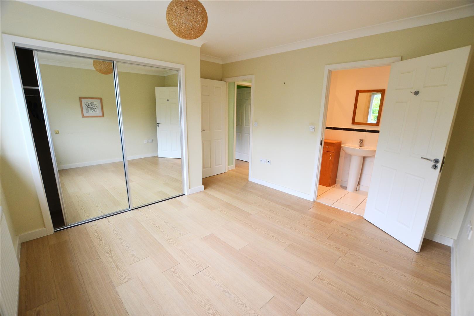 Property Image 9fb0ab89-07ae-46bc-9bb2-3b608977b51c