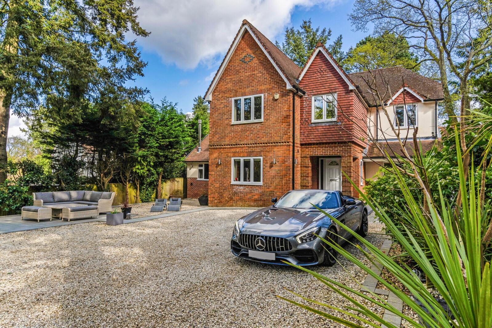 Property Image 9fba1b59-83c7-4b03-8c7f-32aace12f077