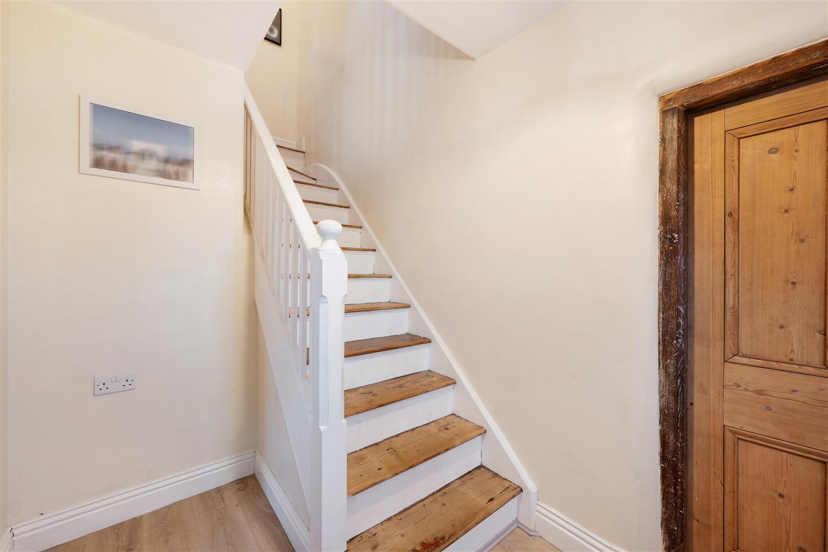 Property Image 9fc32562-0c70-48f2-acc1-01147c15cc8c