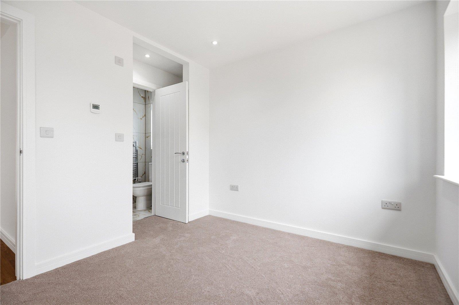 Property Image 9fc5074e-5dce-47f4-a6f8-5de09595a9c2
