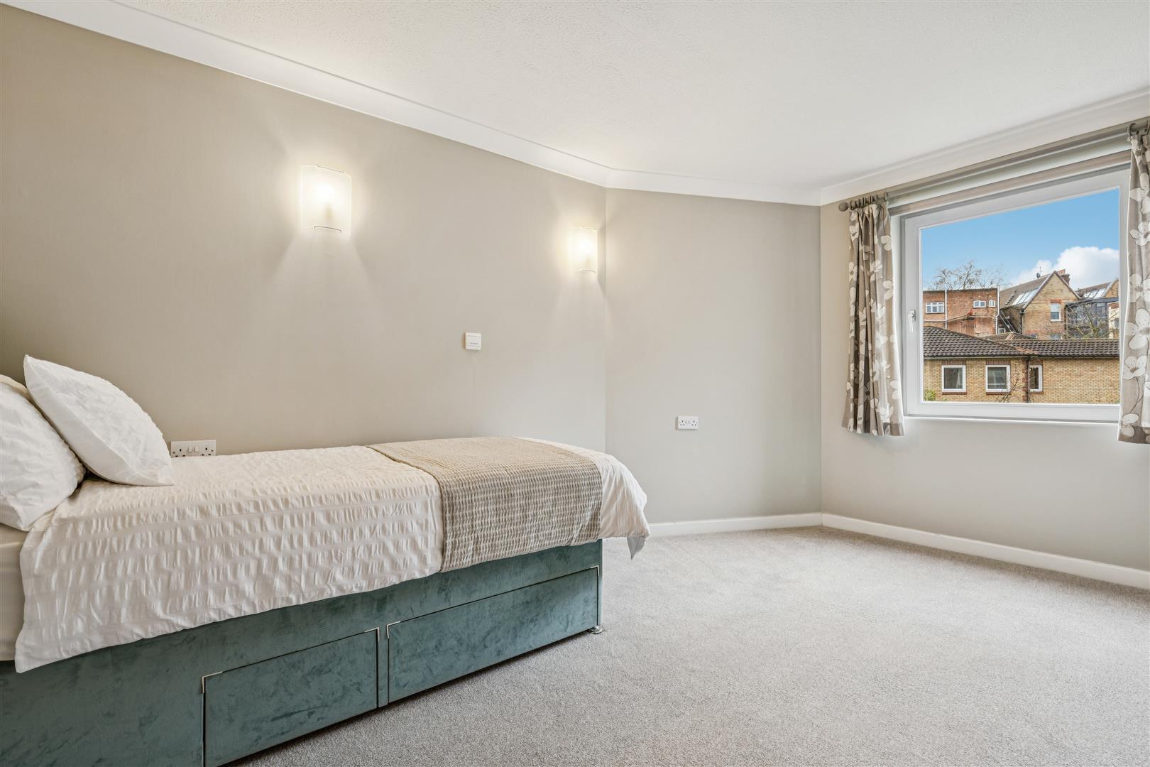 Property Image 9fc59f43-9114-4efd-b1d0-36727cd18b23