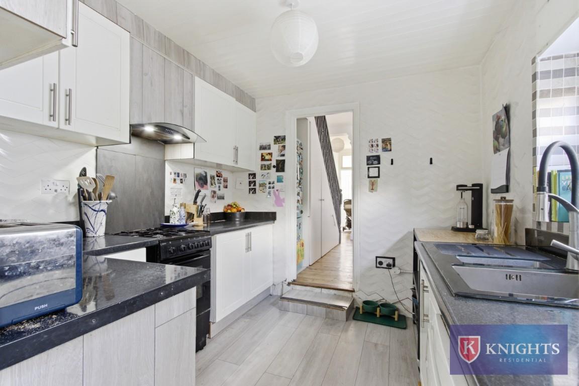 Property Image 9fc848dc-d6d3-48af-b2b5-7dc5f7a1ba11