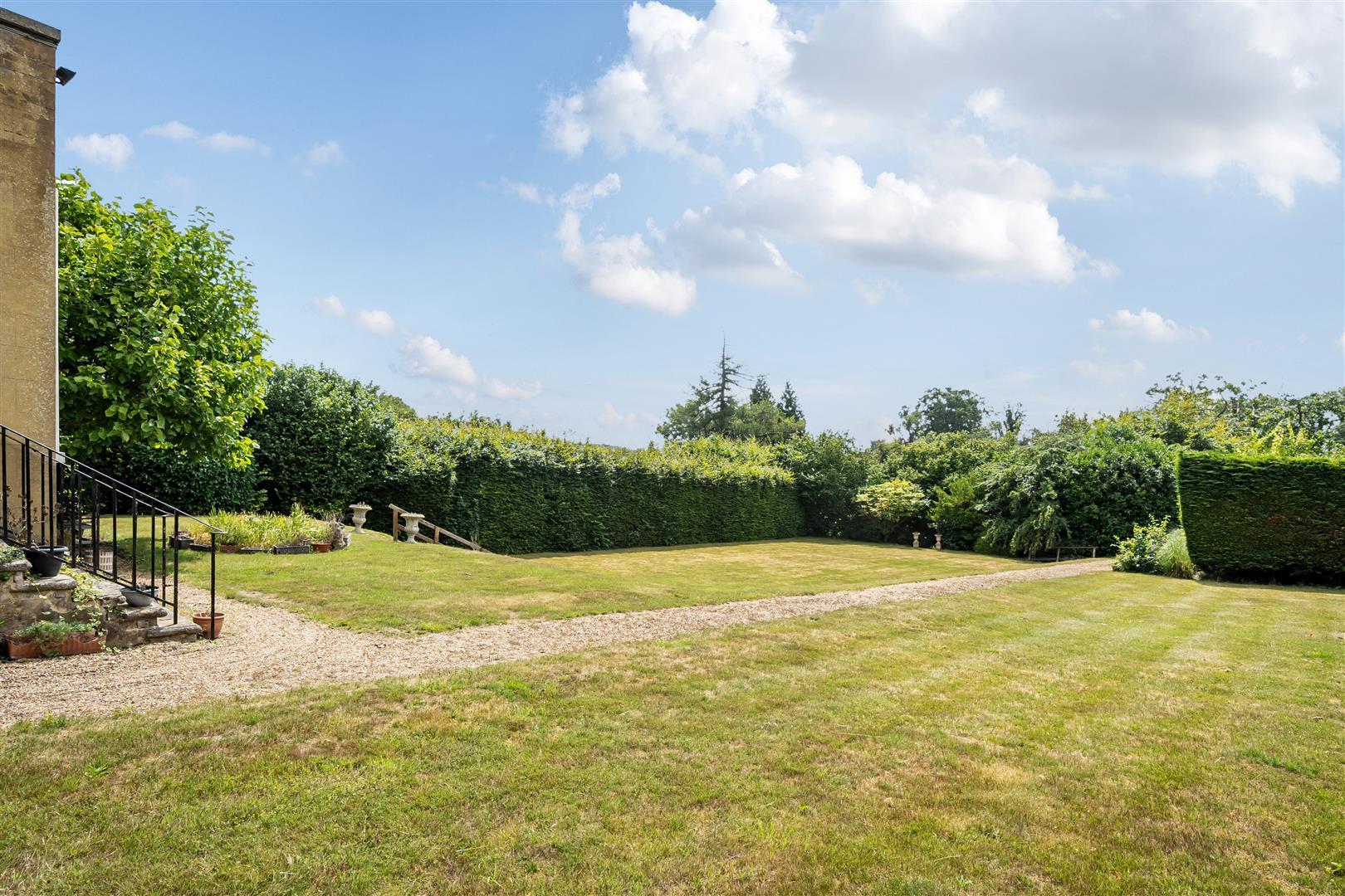 Property Image 9fcd6225-35b0-458b-ab4c-53bb4f81ab41