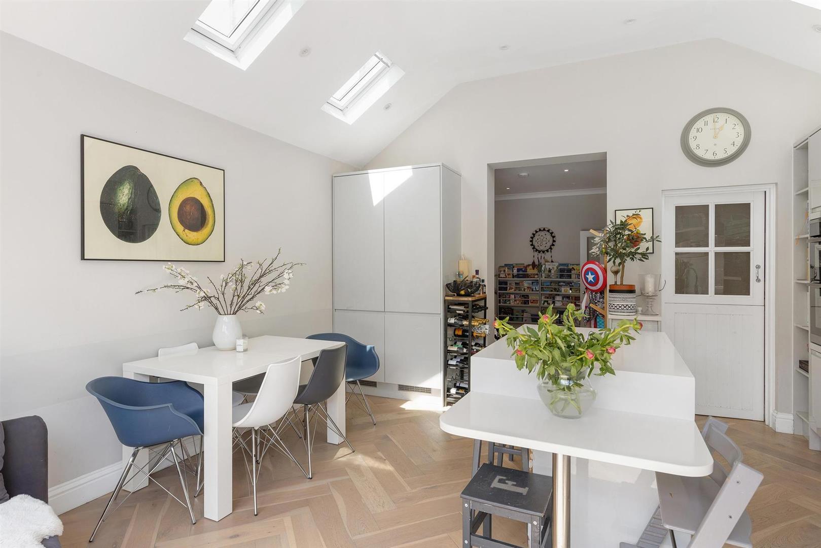Property Image 9fd3be52-9ffd-458c-a680-755d93c3323b
