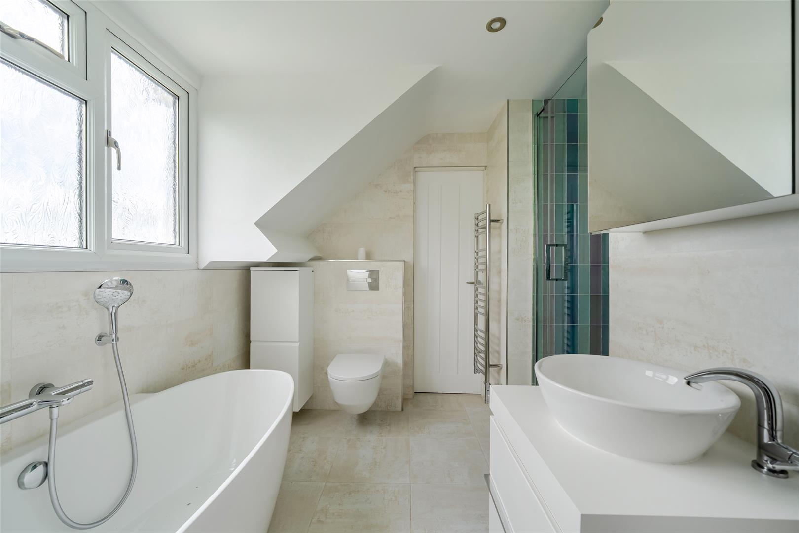 Property Image 9fd5b0b6-50c7-48d0-9a3b-b960c21e0890