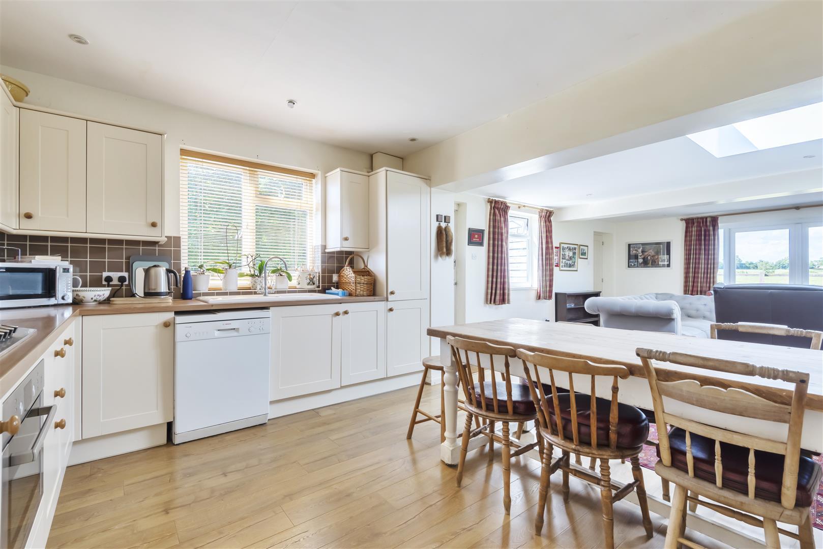 Property Image 9fe5d67f-99f8-4ae0-9c7a-e6be56e5fda7