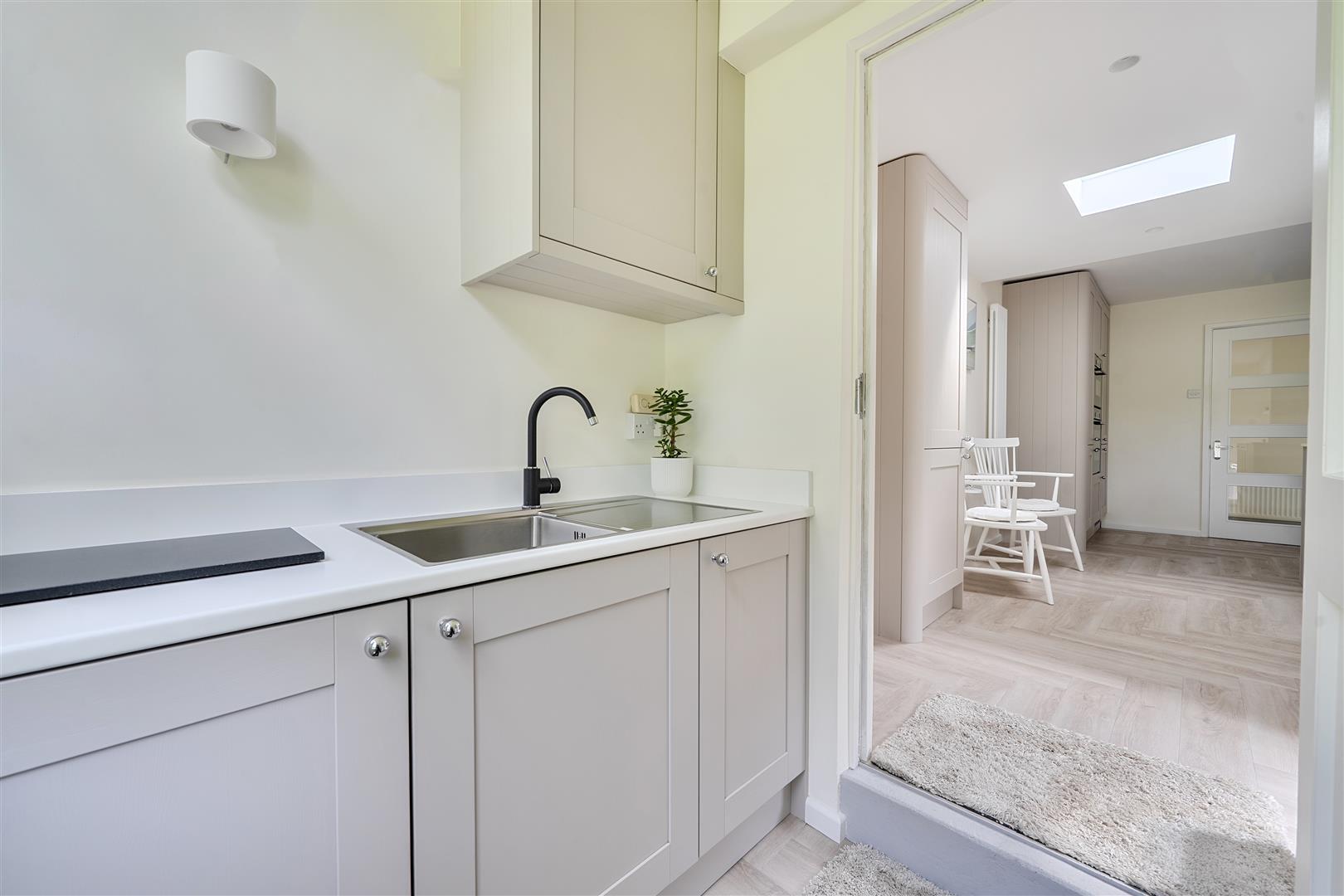 Property Image 9fe94bcf-56e4-4025-857e-ccae8f79f66c