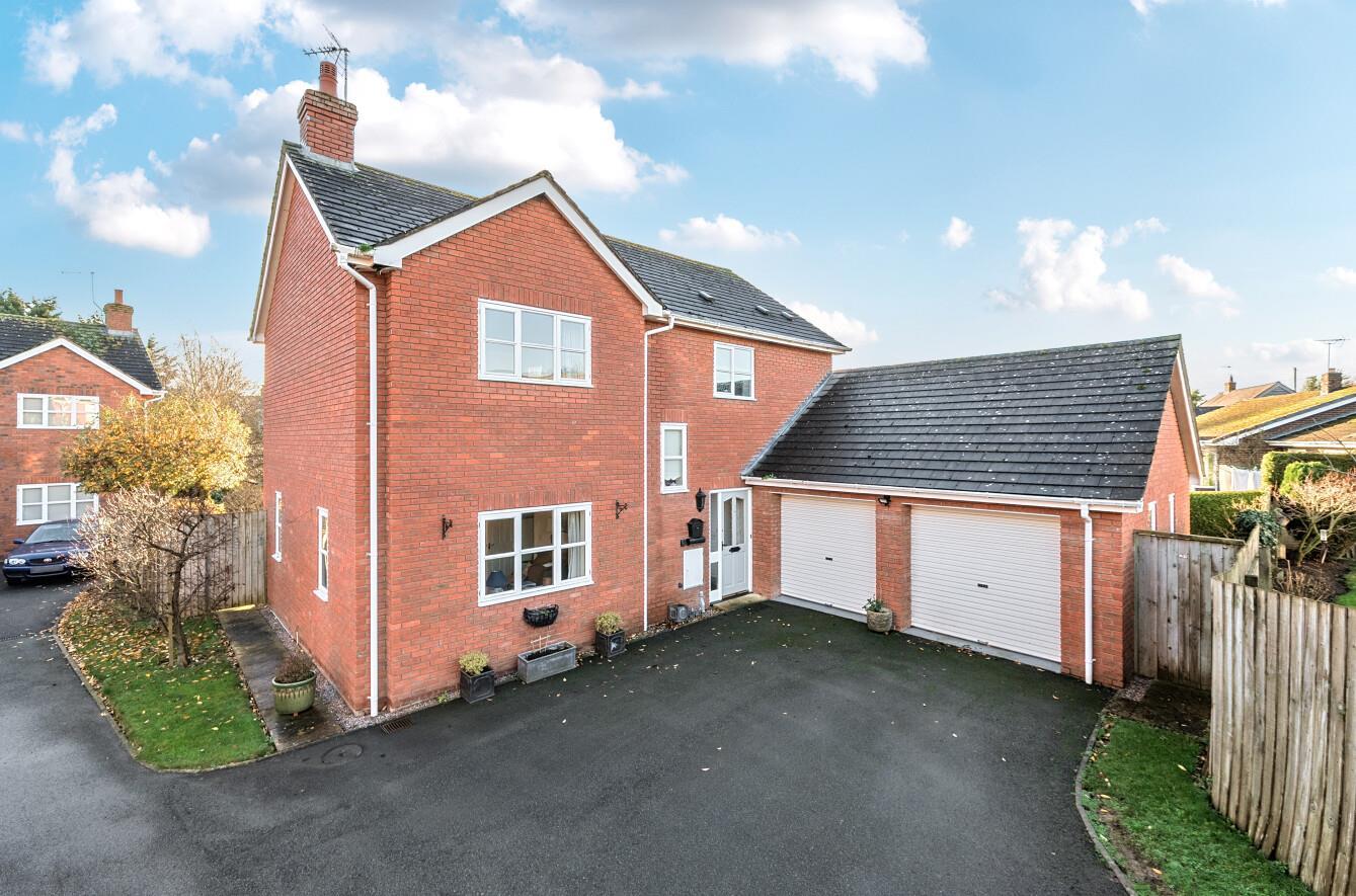 Property Image 9feeadf3-4abc-4fb2-af74-24cf08d5bf98