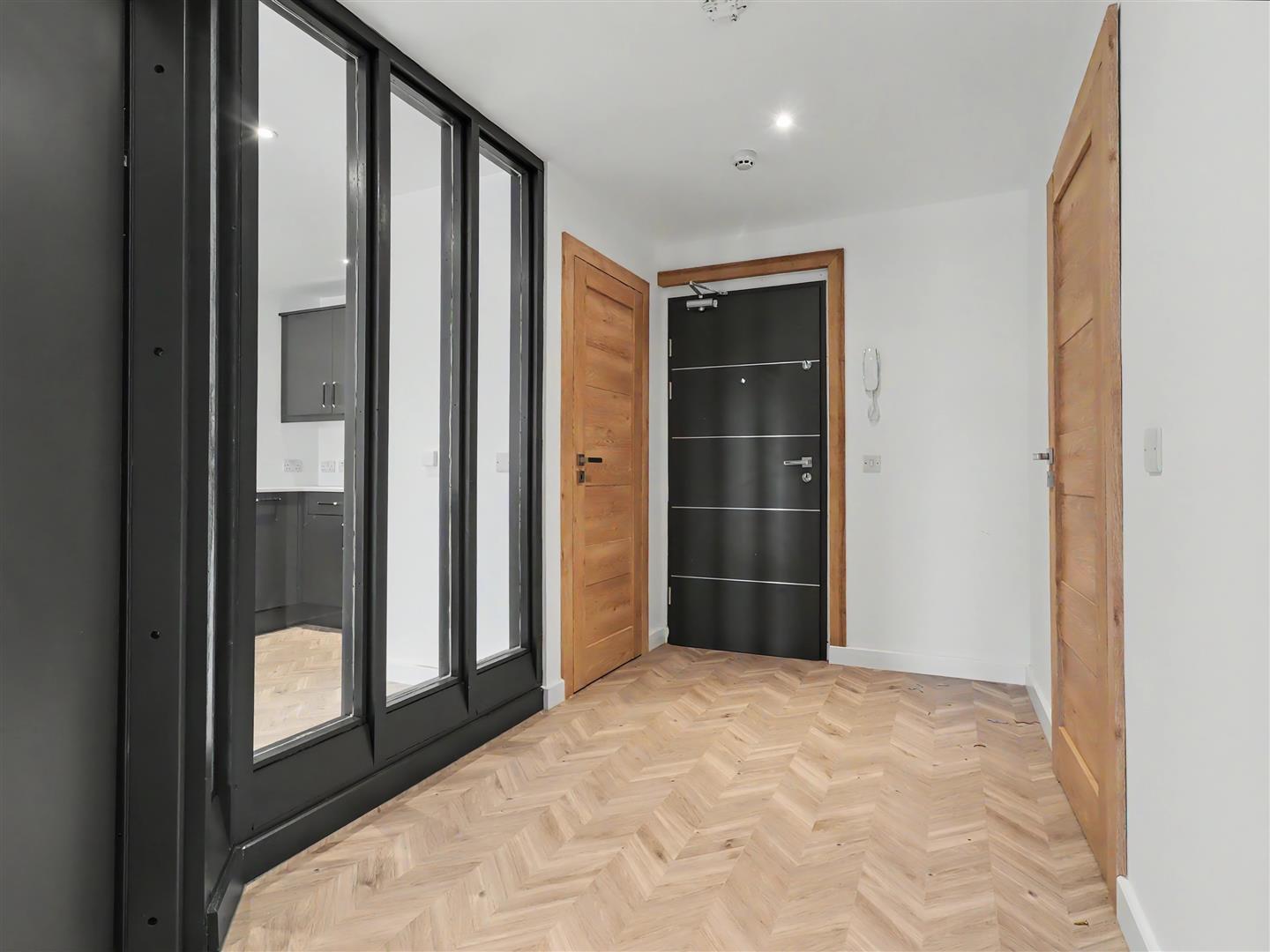 Property Image 9ff18482-3c0f-4d4e-baeb-e87a33b3c375