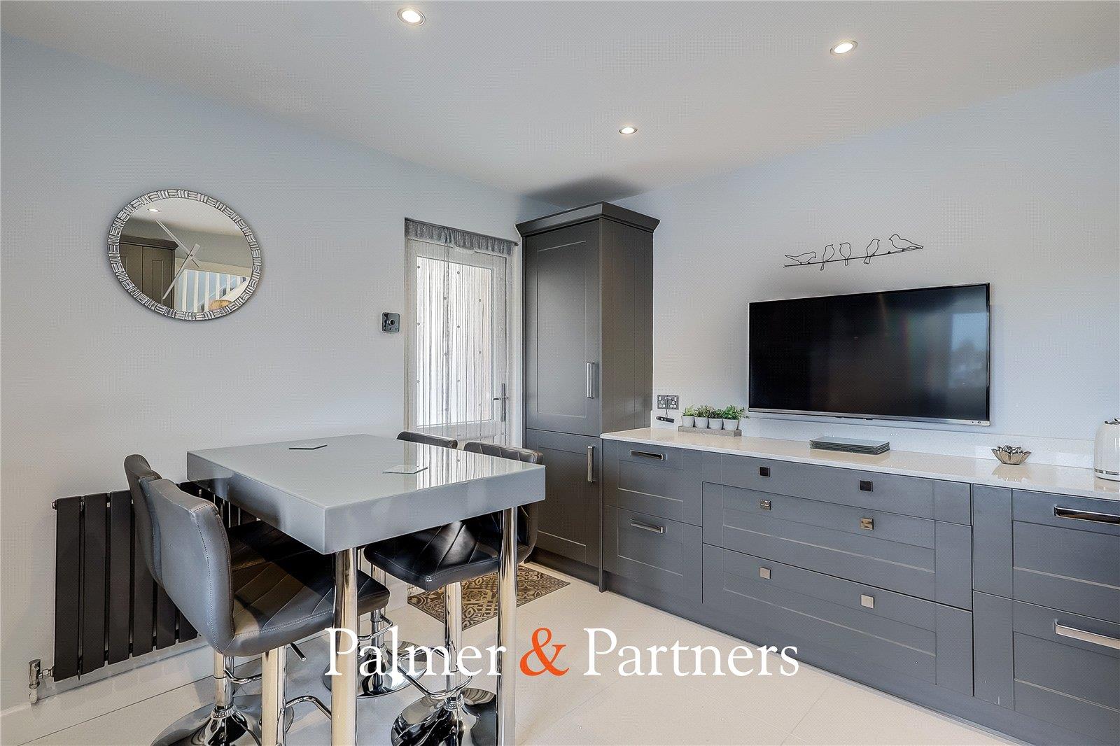 Property Image 9ffd3f56-1f17-4591-9784-a2d3a8f5294f