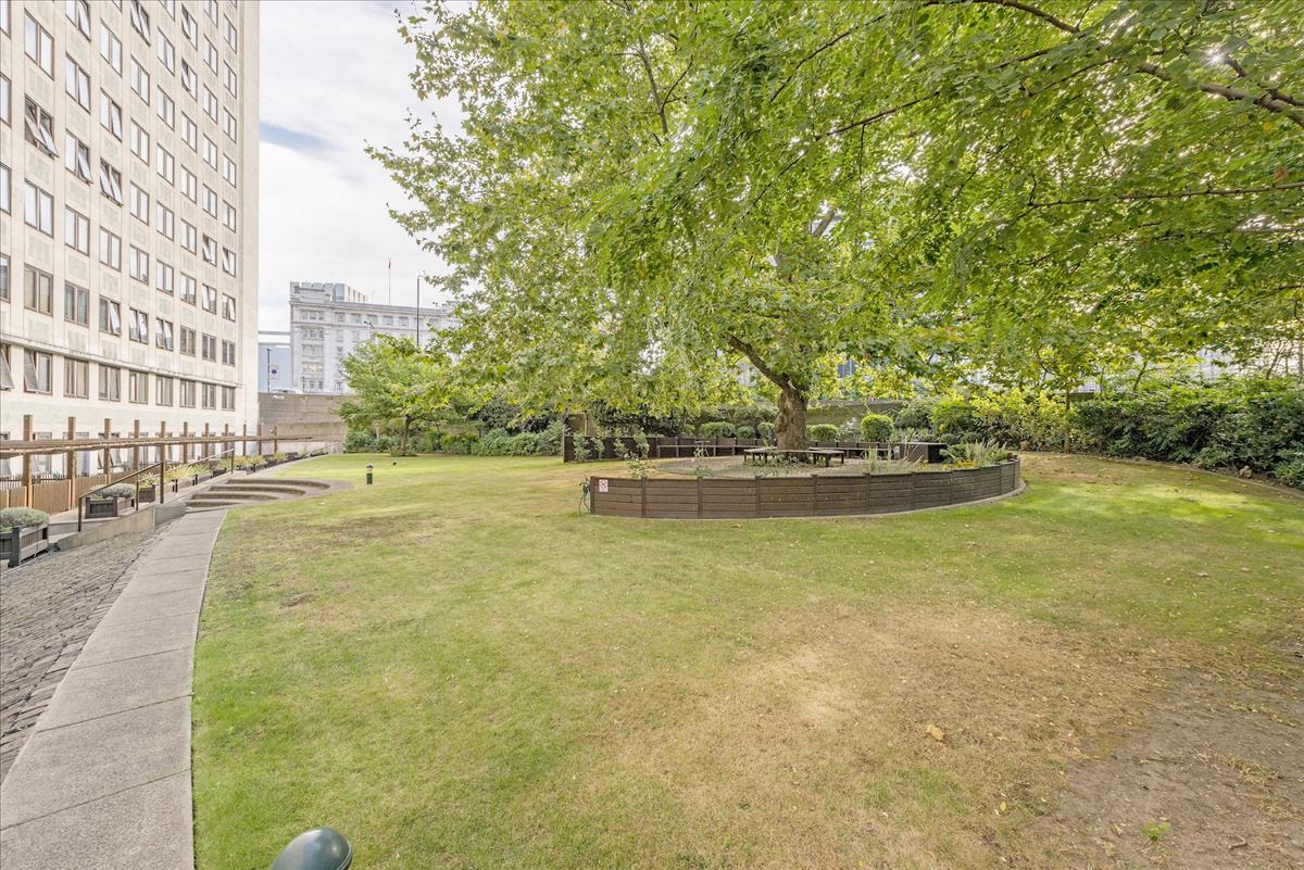<order>0</order><label>The Whitehouse Apartments | Circa London</label>
