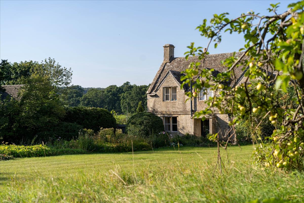 professional registered valuers for residential rural and commercial property