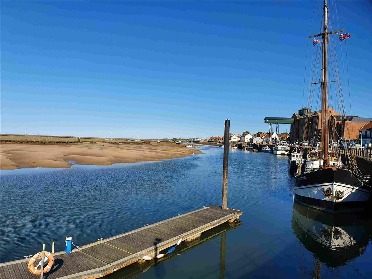 Wells Harbour