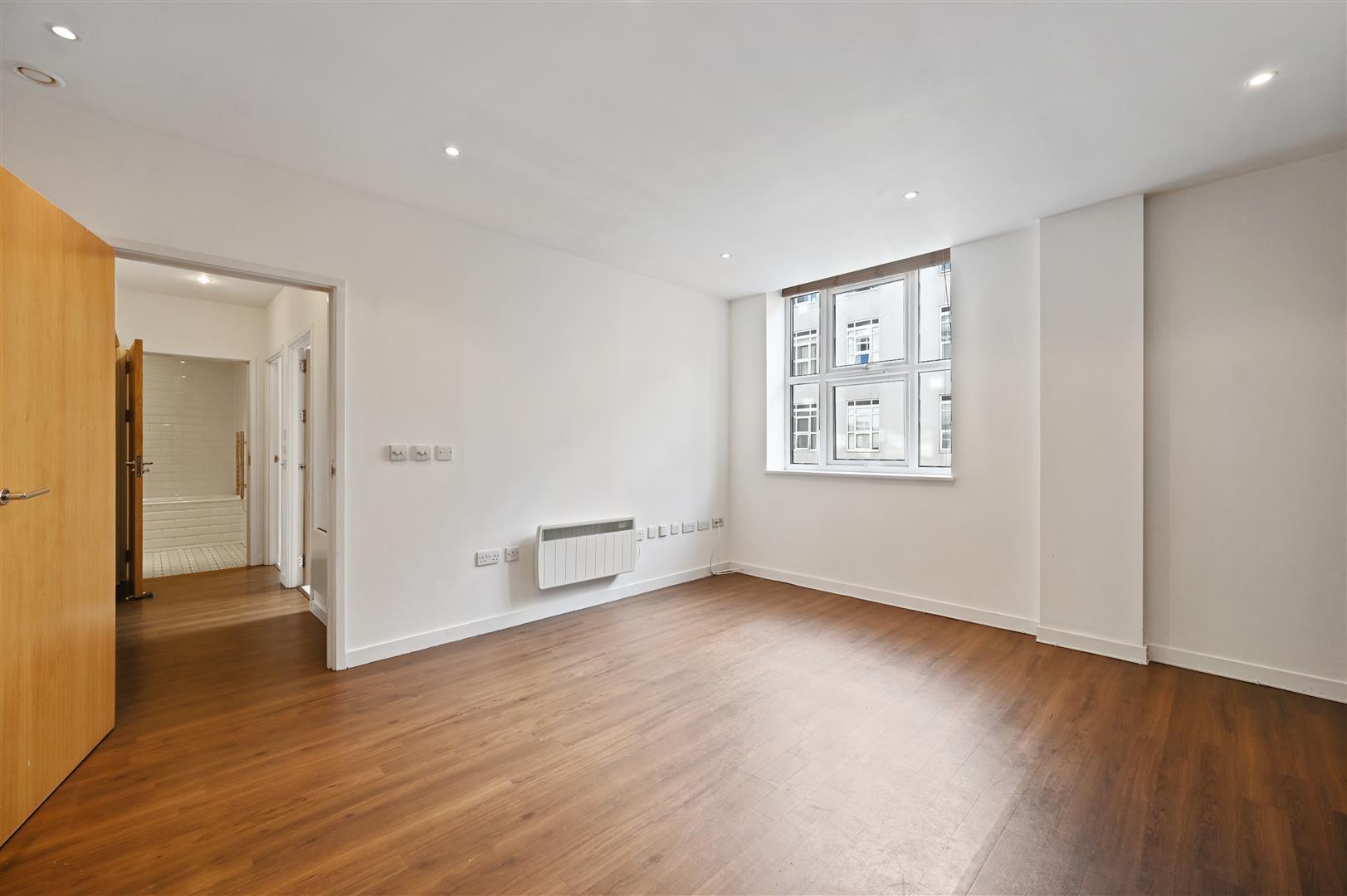 Property Image a00458f5-fbb2-4dfc-89c3-f7d7acc955e2