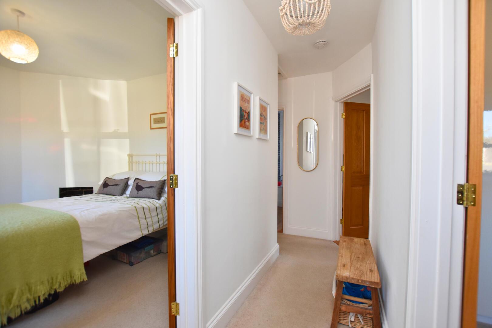 Property Image a009a587-7f43-47c8-b07f-02f2dbf4b0d1