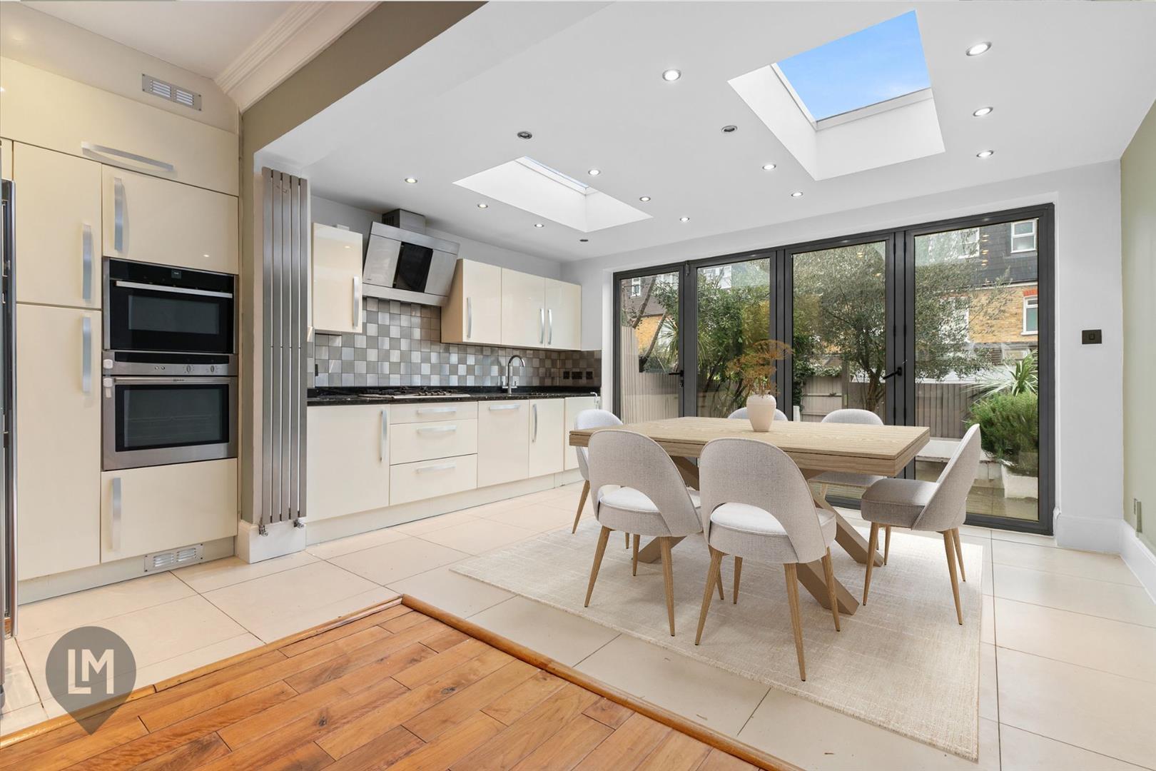 Property Image a00c13f5-f3b0-4582-89ec-c319911342f8