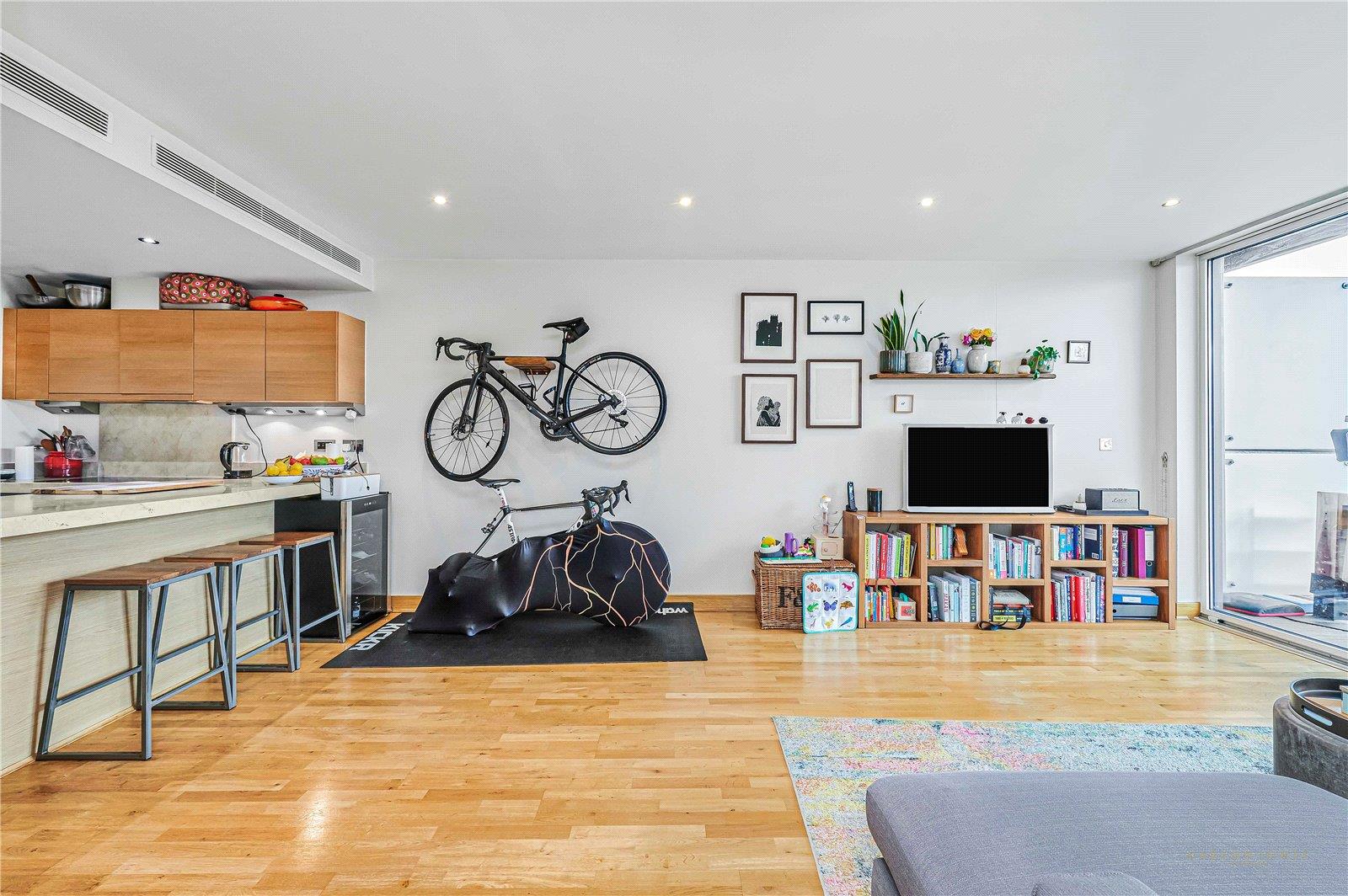 Property Image a0161f8a-0f6c-4343-ba39-771ba6a64c73