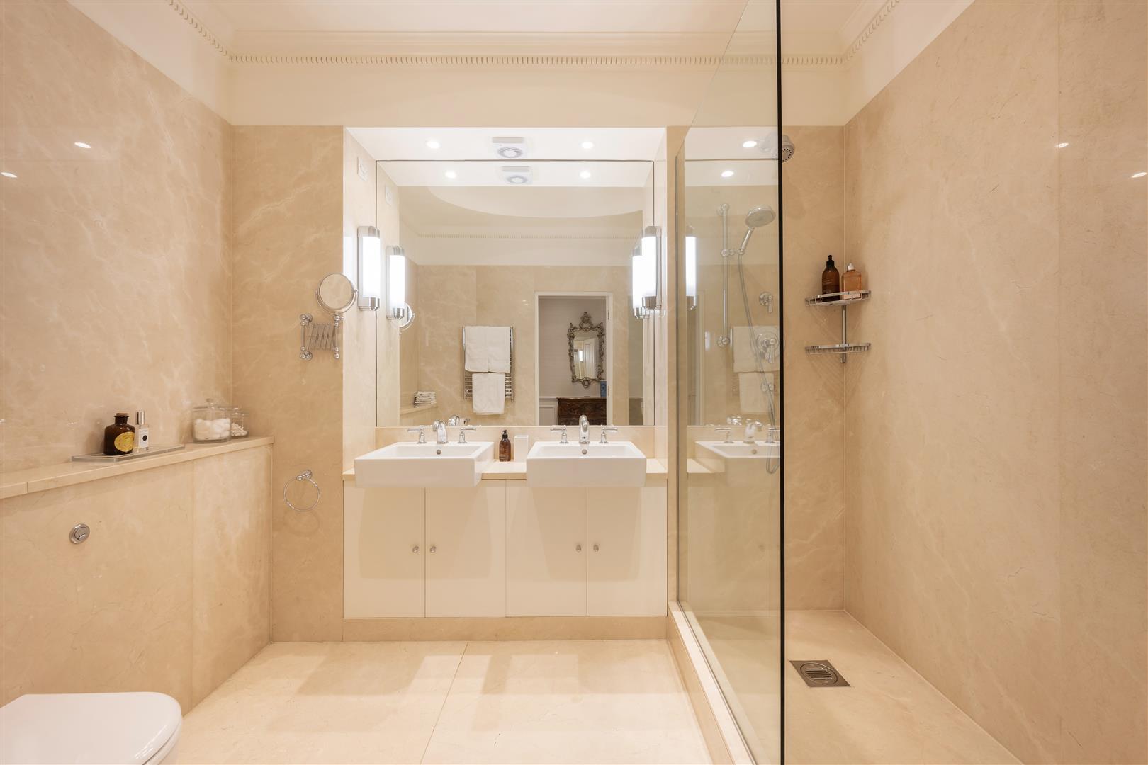 Property Image a017e8d8-2c95-4df8-abe1-010c93ba65ef